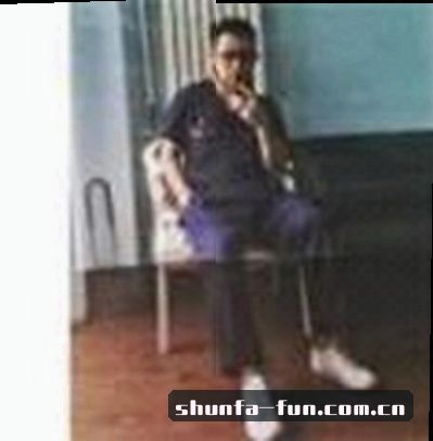 李薇
